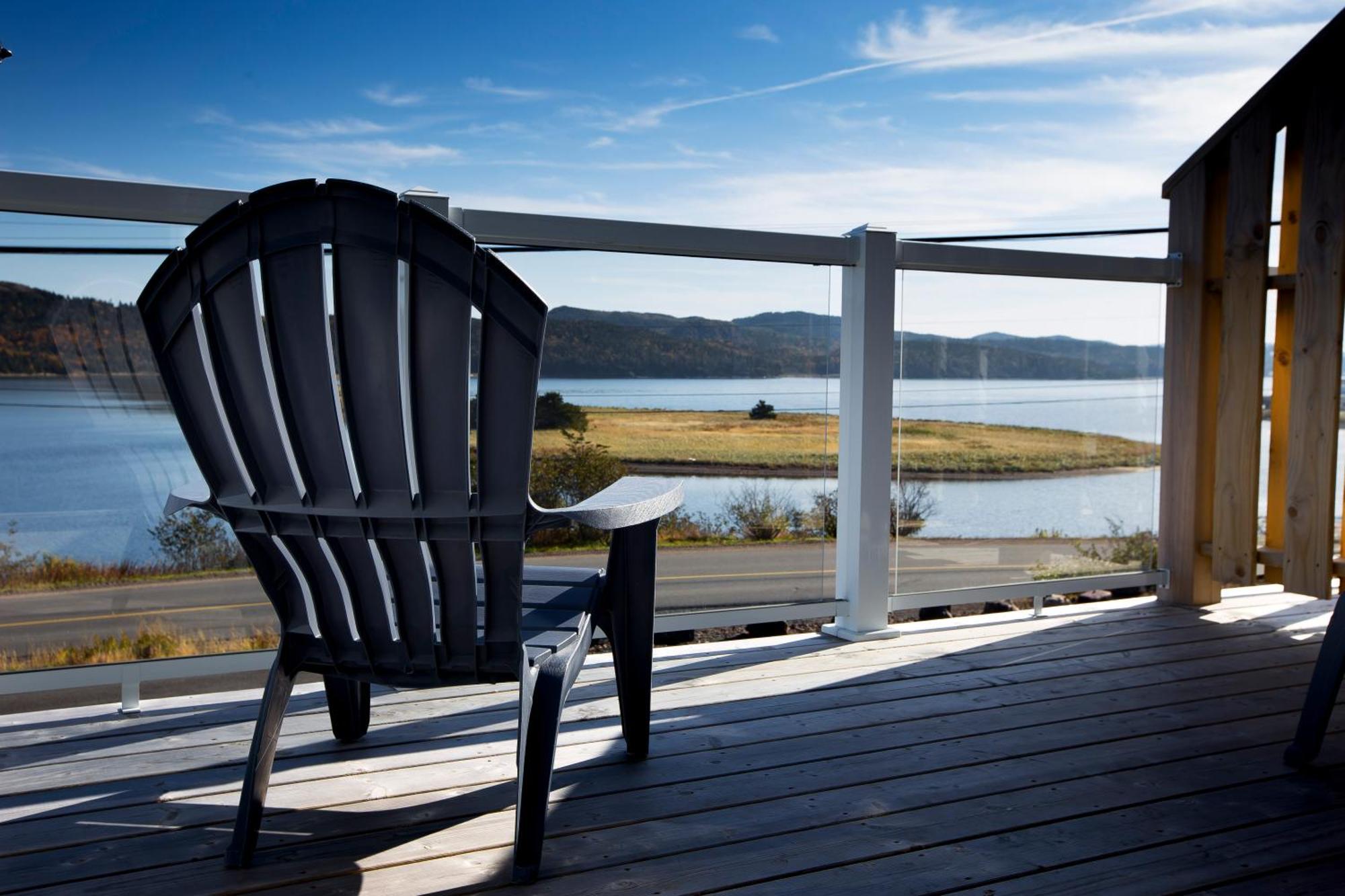 The Killick Inn & Suites Arnold's Cove Exterior photo
